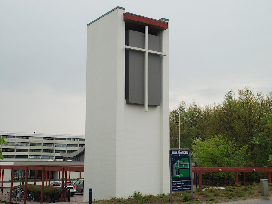 Kokkedal Kirke, Fredensborg Provsti. All � copyright Jens Kinkel