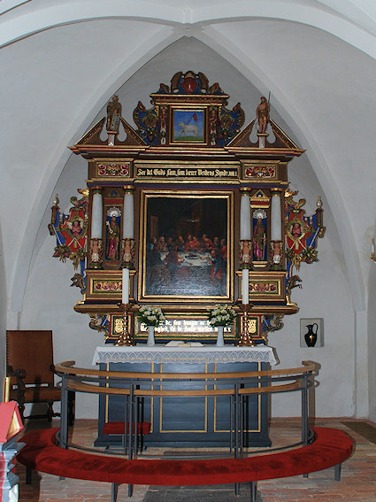 Lille Lyngby Kirke, Hiller�d Provsti. All � copyright Jens Kinkel