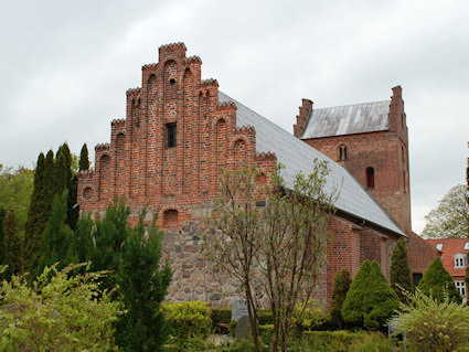 N�rre Herlev Kirke, Hiller�d Provsti. All � copyright Jens Kinkel