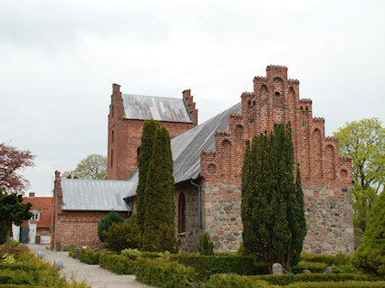 N�rre Herlev Kirke, Hiller�d Provsti. All � copyright Jens Kinkel