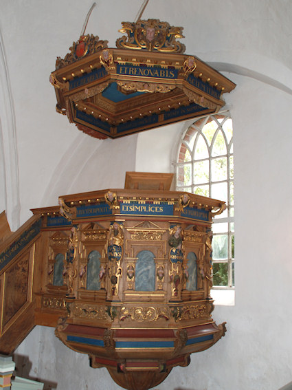 N�rre Herlev Kirke, Hiller�d Provsti. All � copyright Jens Kinkel