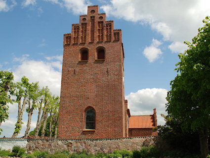 Oppe Sundby Kirke, Frederikssund Provsti