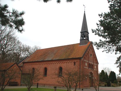Skoven Kirke, Frederikssund Provsti