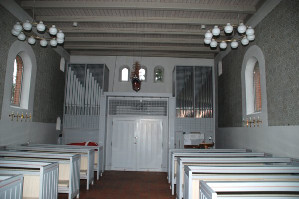 Skoven Kirke, Frederikssund Provsti