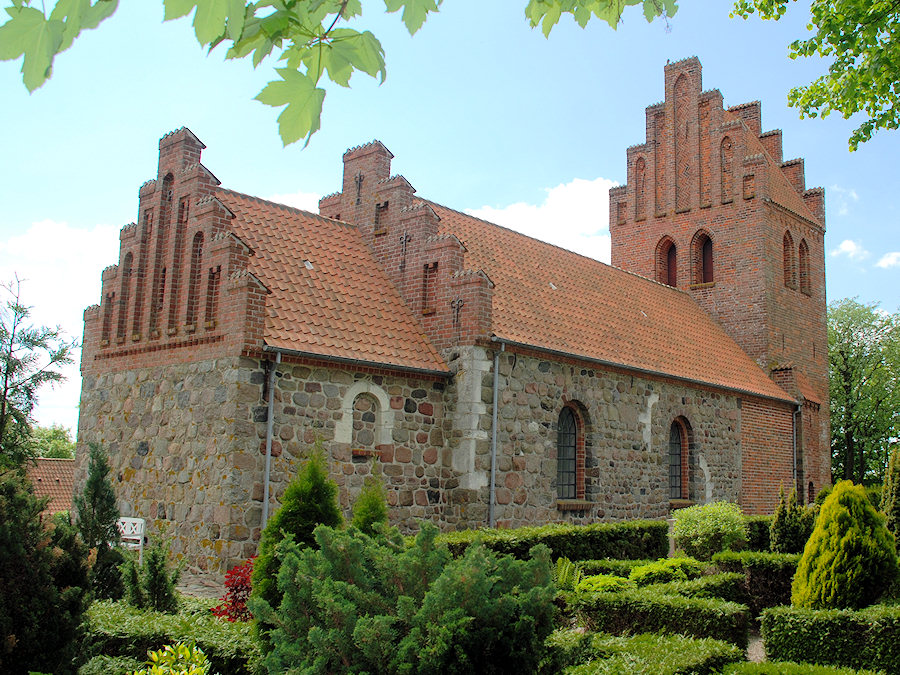 Snostrup Kirke, Frederikssund Provsti