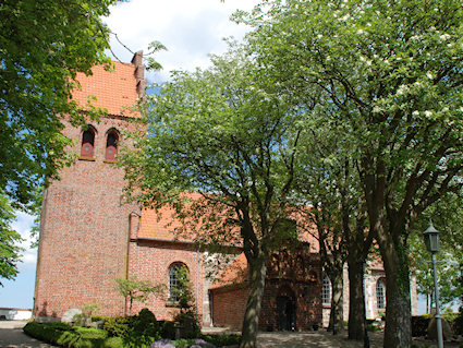 Snostrup Kirke, Frederikssund Provsti
