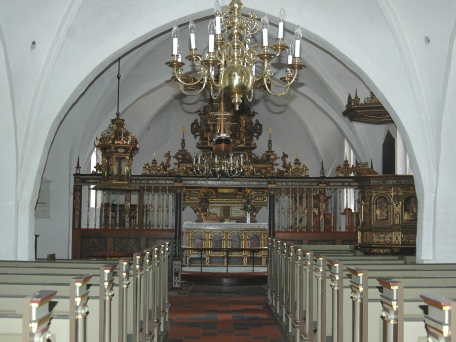 Stenl�se Kirke