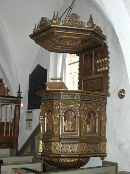 Stenl�se Kirke