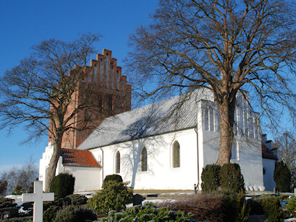 Torup Kirke, Frederiksværk Provsti. All © copyright Jens Kinkel