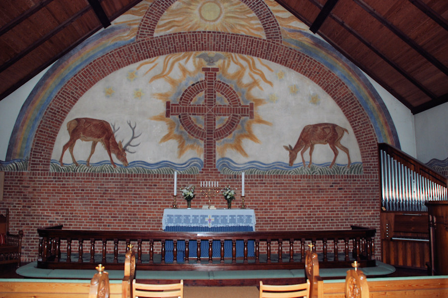 Uller�d Kirke, Hiller�d Provsti. All � copyright Jens Kinkel