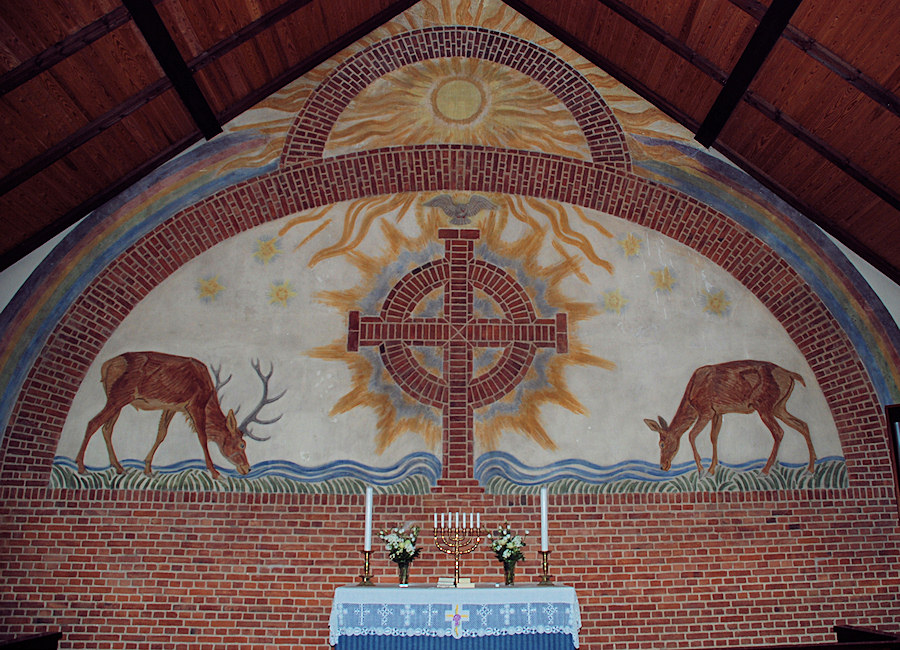 Uller�d Kirke, Hiller�d Provsti. All � copyright Jens Kinkel