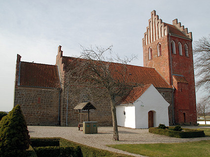 Valby Kirke, Frederiksv�rk Provsti. All � copyright Jens Kinkel