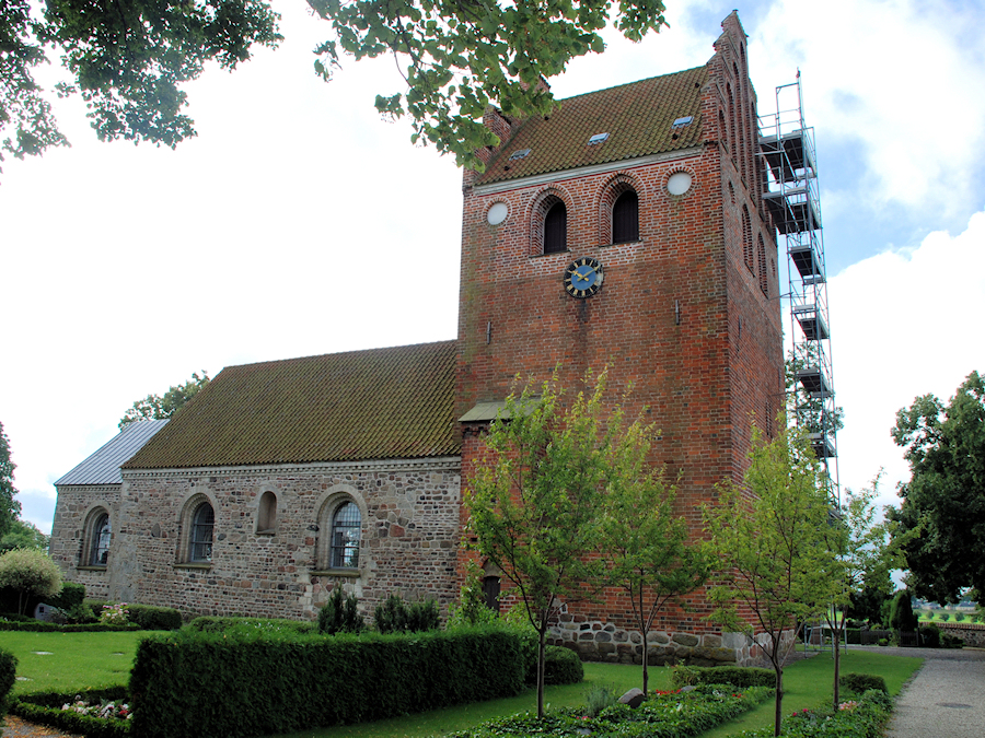 Kirke V�rl�se Kirke. Ballerup - V�rl�se Provsti. All � copyright Jens Kinkel