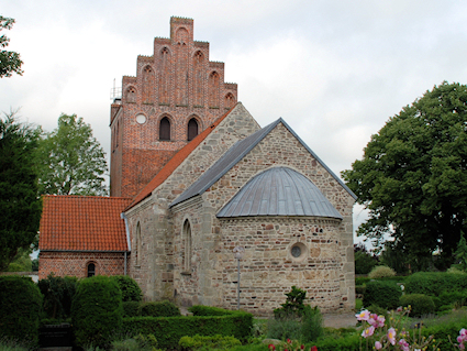 Kirke V�rl�se Kirke. Ballerup - V�rl�se Provsti. All � copyright Jens Kinkel