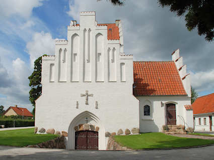 Lundtofte Kirke, Kgs. Lyngby Provsti. All � copyright Jens Kinkel