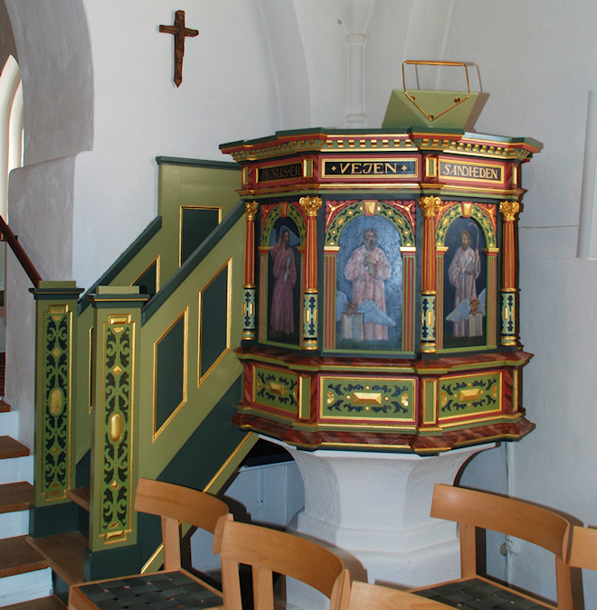 Lundtofte Kirke, Kgs. Lyngby Provsti. All � copyright Jens Kinkel