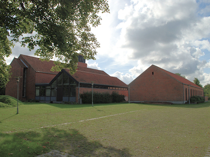 Mrkhj Kirke, Gladsaxe-Herlev Provsti. All  copyright Jens Kinkel