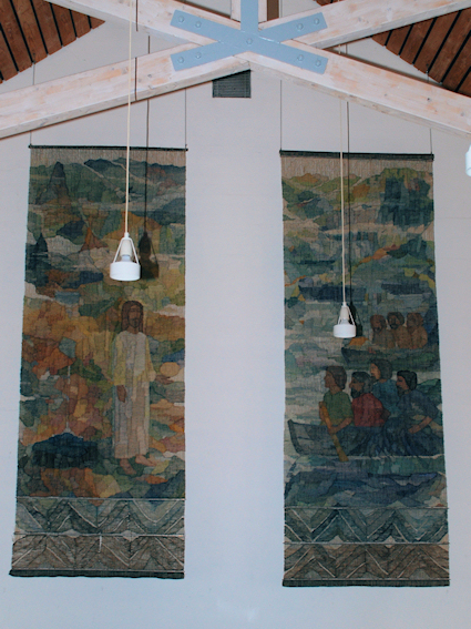 Mrkhj Kirke, Gladsaxe-Herlev Provsti. All  copyright Jens Kinkel