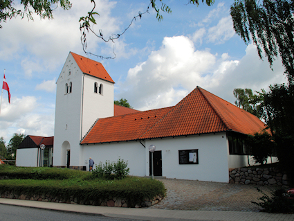 Nrum Kirke, Rudersdal Provsti. All  copyright Jens Kinkel