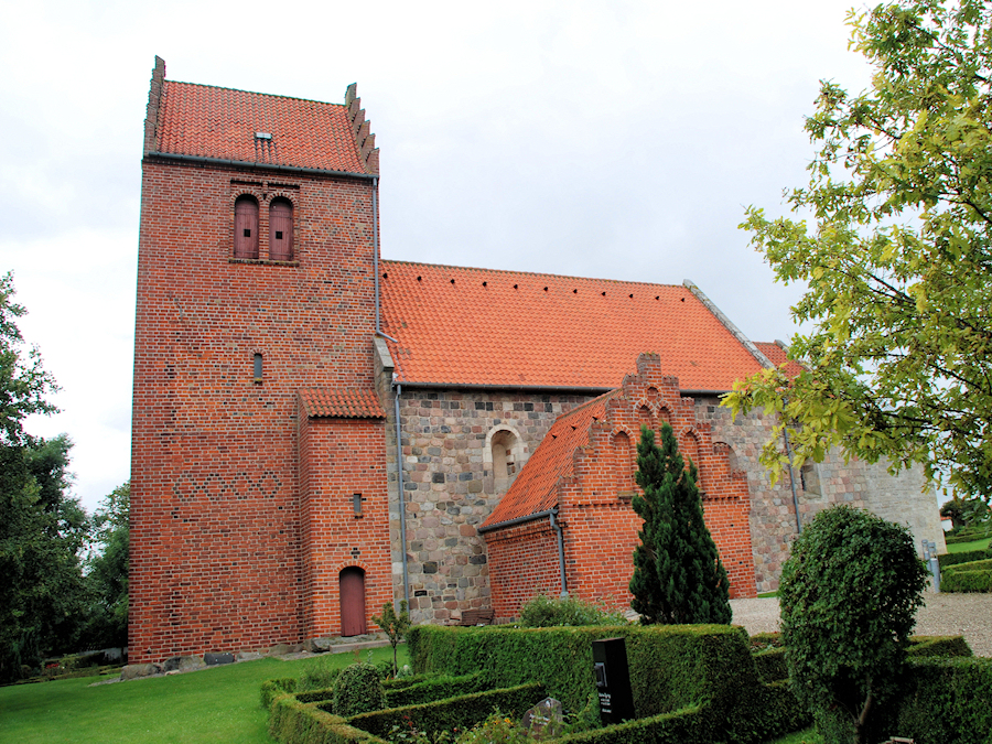 Selsø Kirke, Frederikssund Provsti. All © copyright Jens Kinkel