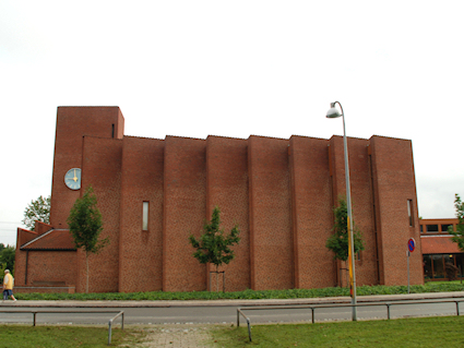 Skovlunde Kirke, Ballerup - Fures� Provsti. All � copyright Jens Kinkel