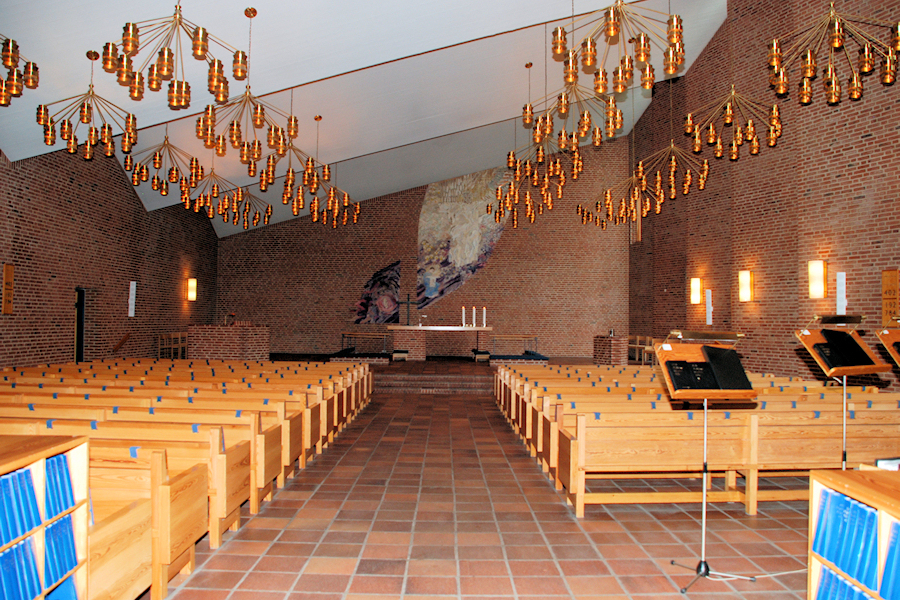 Skovlunde Kirke, Ballerup - Fures� Provsti. All � copyright Jens Kinkel
