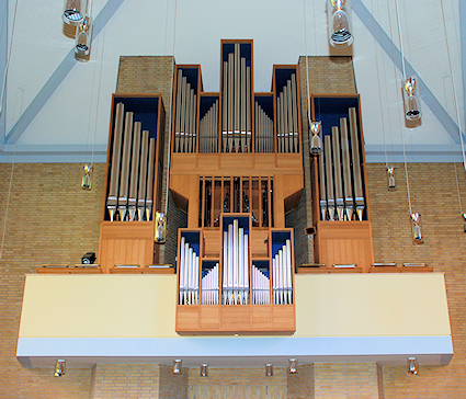Sorgenfri Kirke, Kgs. Lyngby Provsti. All � copyright Jens Kinkel