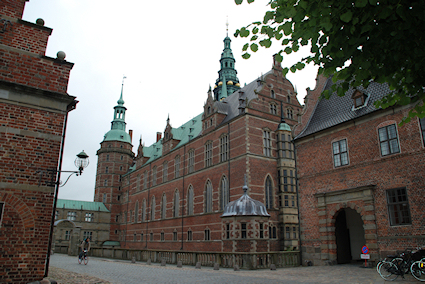 Frederiksborg Slotskirke, Hiller�d Provsti. All � copyright Jens Kinkel