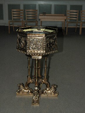 Hellig Kors Kirke