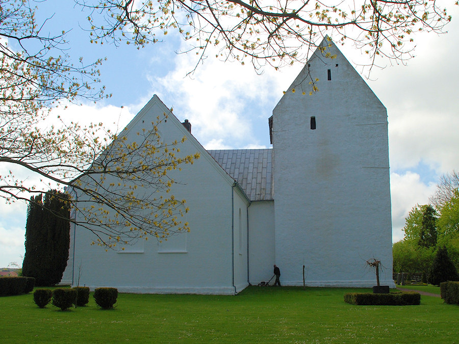 Sankt Ibs Kirke, All © copyright Jens Kinkel