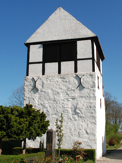 Nylars Kirke, All � copyright Jens Kinkel