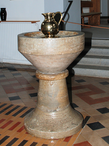�stermarie Kirke, Bornholms Provsti