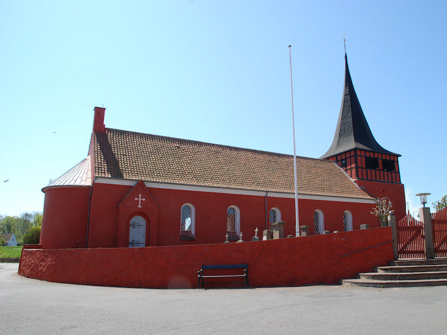 Svaneke Kirke, All  copyright Jens Kinkel
