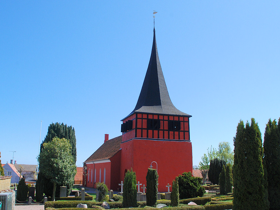 Svaneke Kirke, All  copyright Jens Kinkel