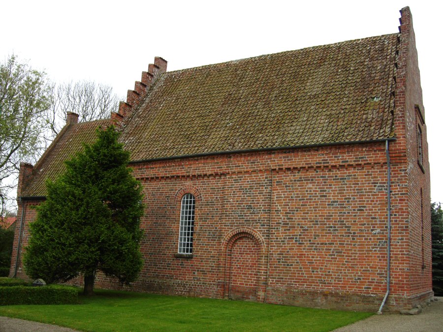 Burs� Kirke