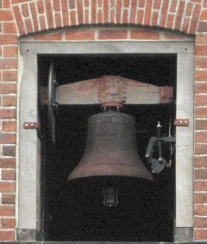 Burs� Kirke