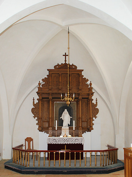D�llefjelde Kirke, All � copyright Jens Kinkel