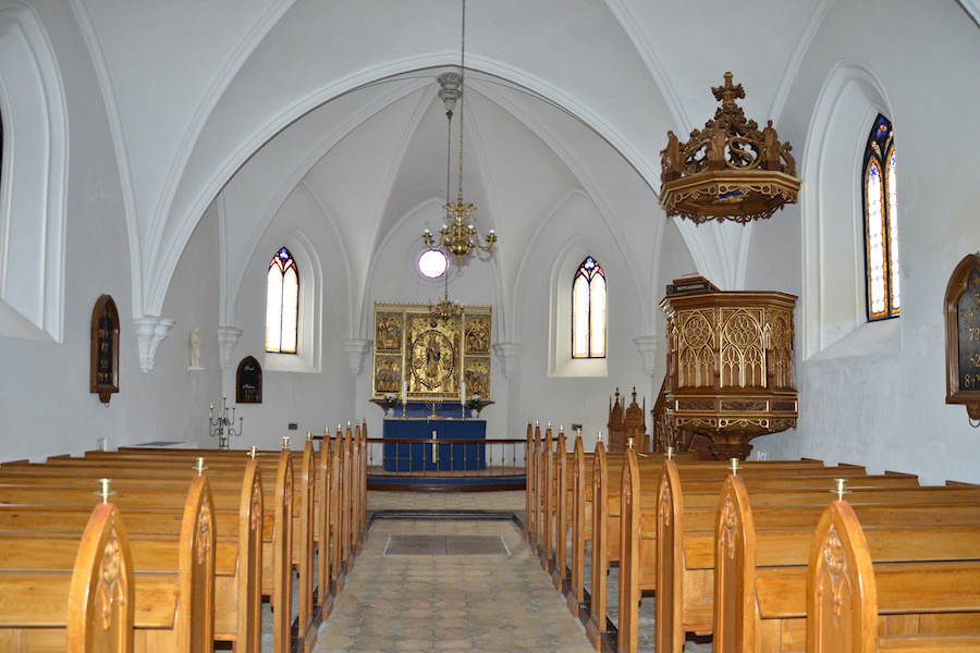 Engestofte Kirke, Lolland Østre Provsti. All © copyright Jens Kinkel