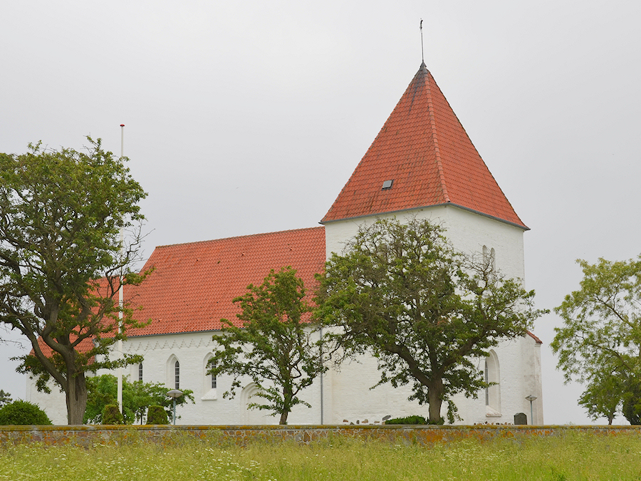 Fej� Kirke, Lolland Vestre Provsti. All � copyright Jens Kinkel