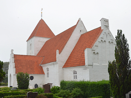 Fem� Kirke, Lolland Vestre Provsti. All � copyright Jens Kinkel