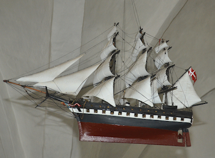 Fem� Kirke, Lolland Vestre Provsti. All � copyright Jens Kinkel