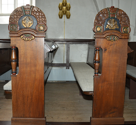 Fem� Kirke, Lolland Vestre Provsti. All � copyright Jens Kinkel