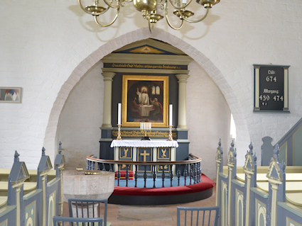 Karleby Kirke, Falster Provsti. All � copyright Jens Kinkel