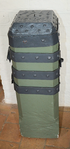 Karleby Kirke, Falster Provsti. All � copyright Jens Kinkel