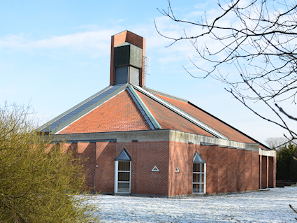 Lindeskovkirken, Nyk�bing Falster Sogn, Falster Provsti. All � copyright Jens Kinkel