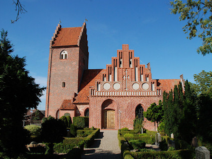 Majb�lle Kirke, All � copyright Jens Kinkel