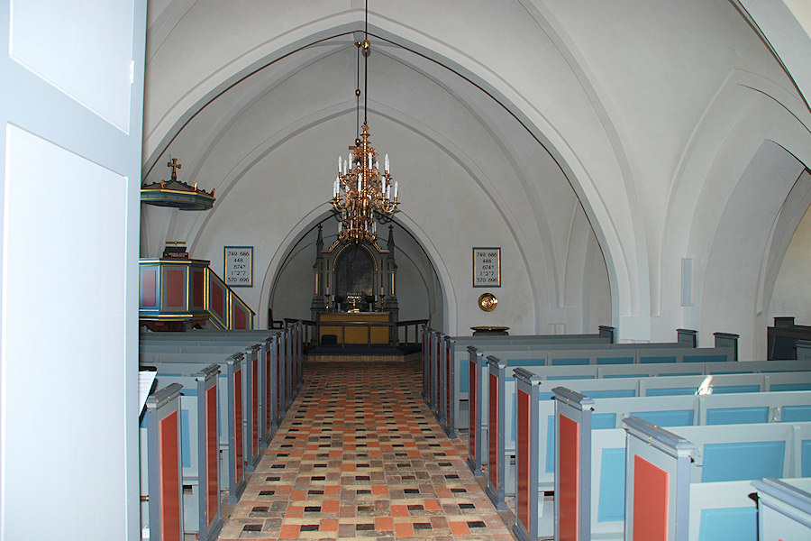 Majblle Kirke, All  copyright Jens Kinkel