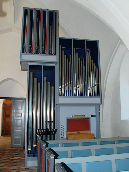 Majb�lle Kirke, All � copyright Jens Kinkel