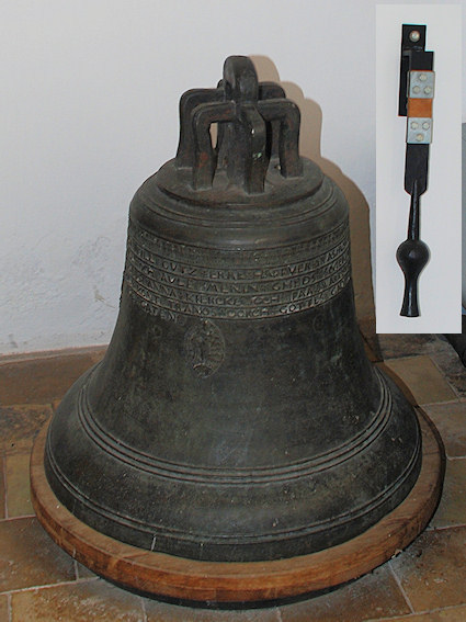 Majb�lle Kirke, All � copyright Jens Kinkel