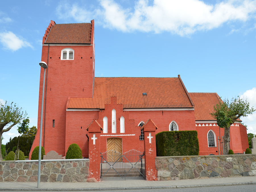 Nørre Alslev Kirke, Falster Provsti. All © copyright Jens Kinkel